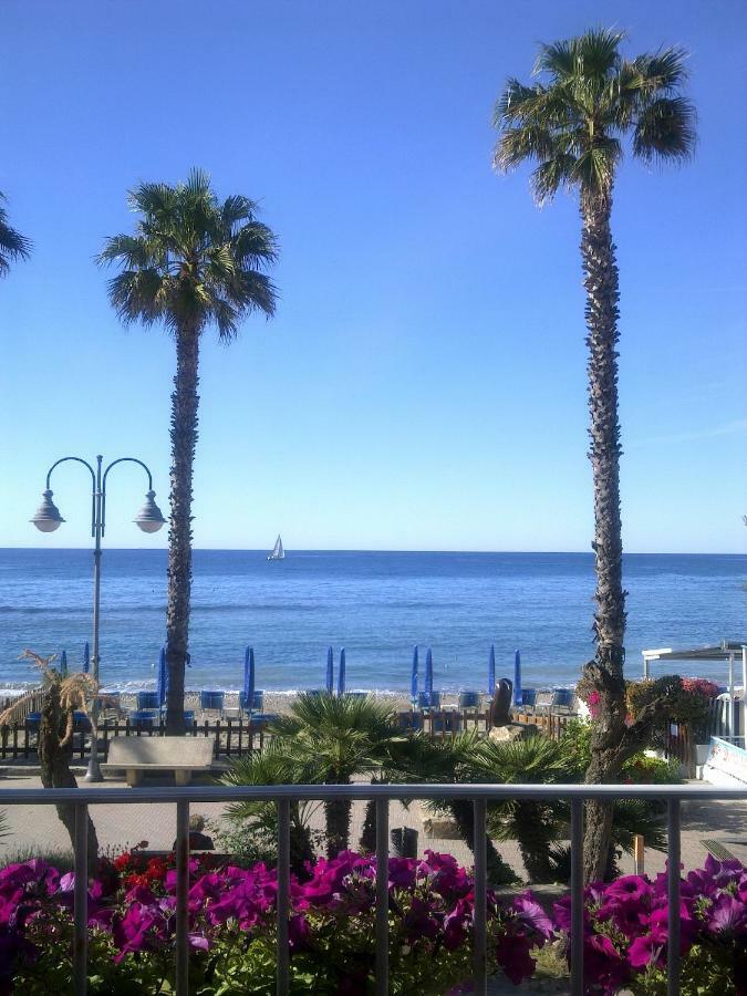 Loft Al Mare Villa San Lorenzo al Mare Eksteriør billede
